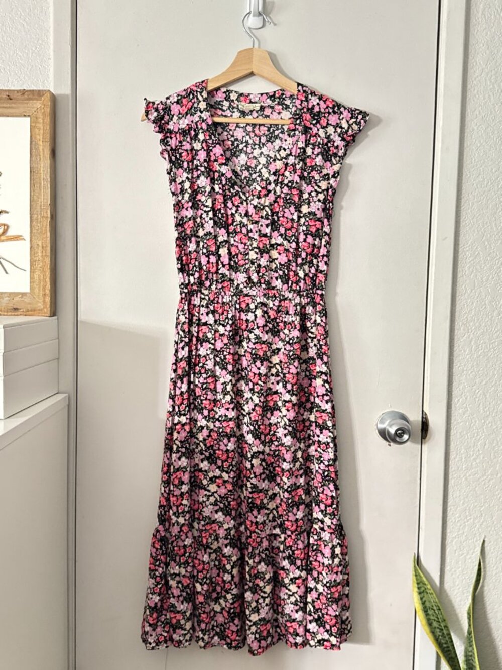 ☀️ INDIGO ROSE Floral Black Flutter Midi/Maxi Dress Teacher Style Size Small